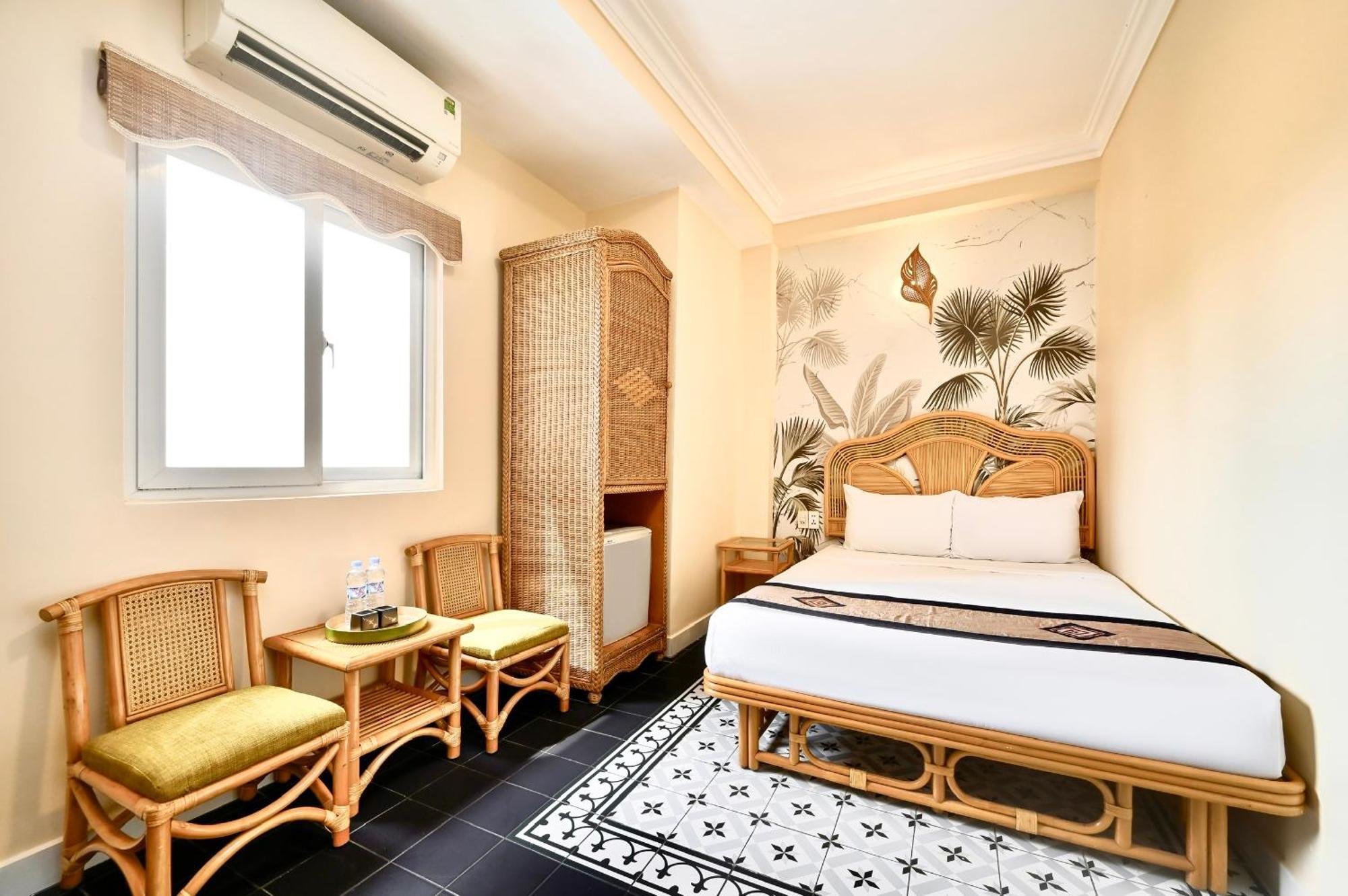 Spring House Saigon Park 3*