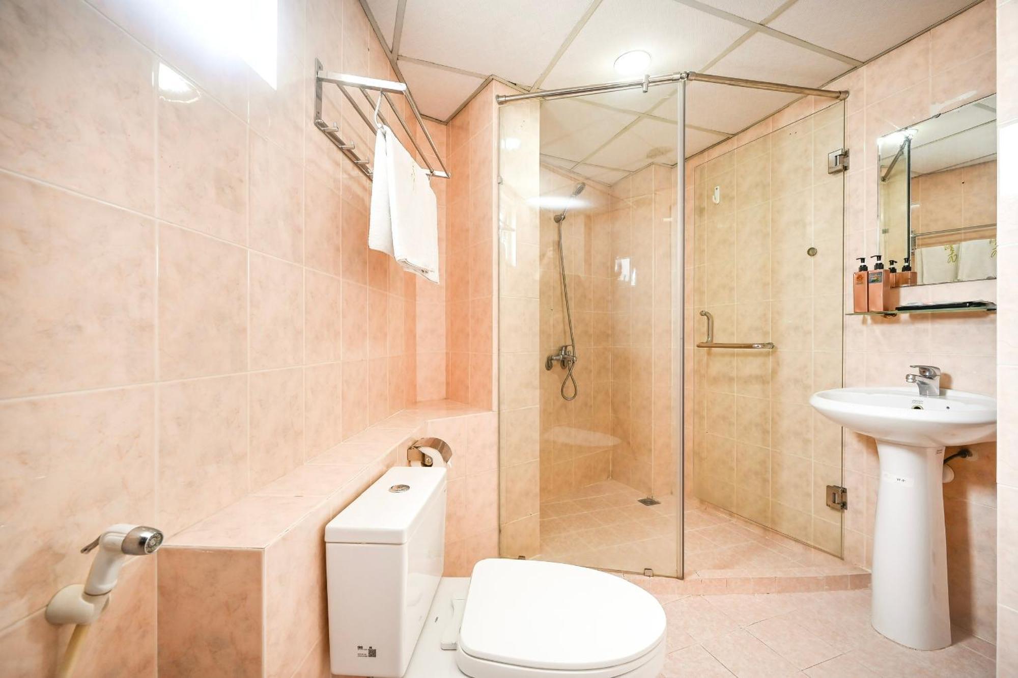 Spring House Saigon Park Hotel 3*